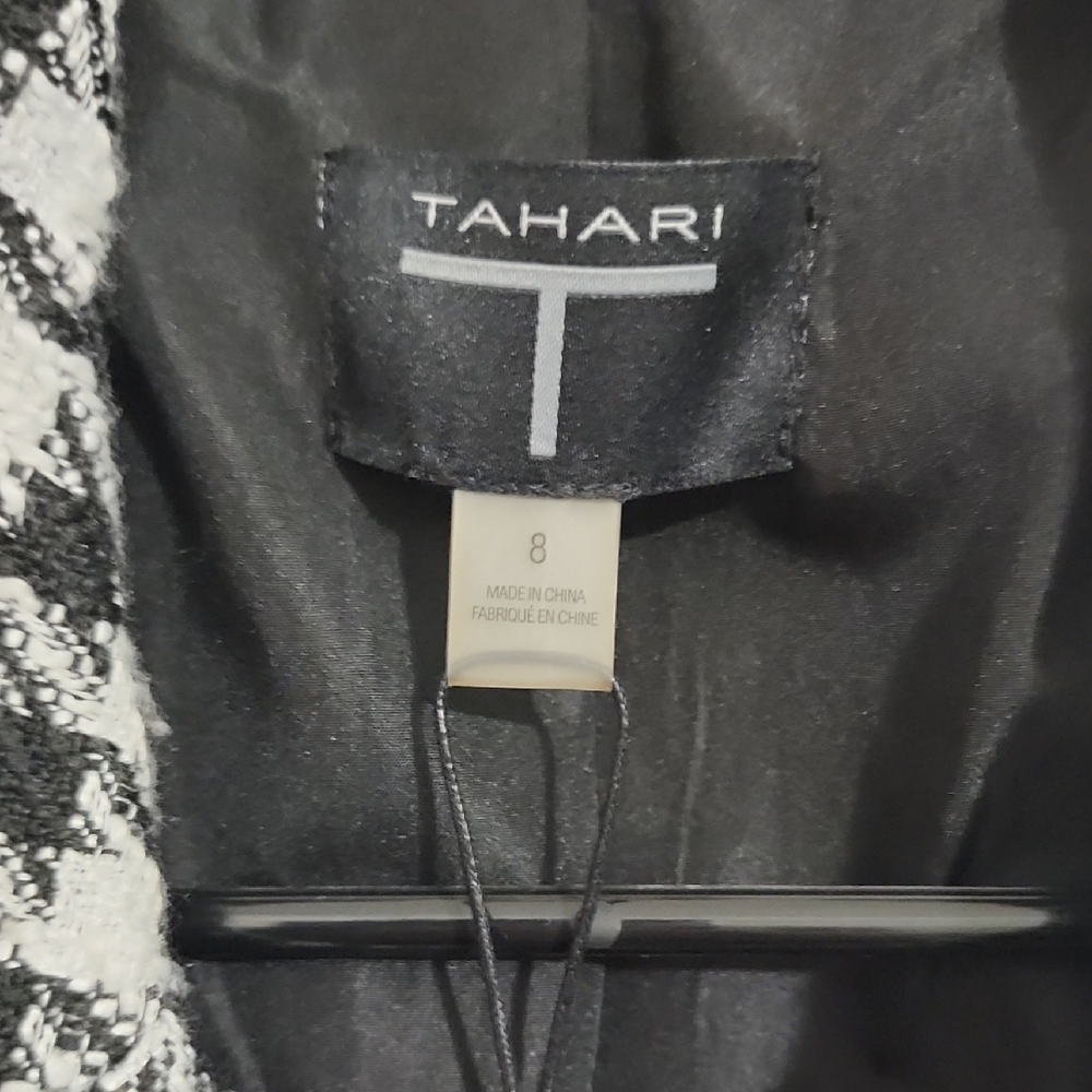 Tahari Black and White Houndstooth Blazer - Picture 2 of 6